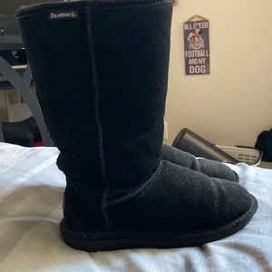 Bearpaw Emma tall boot
